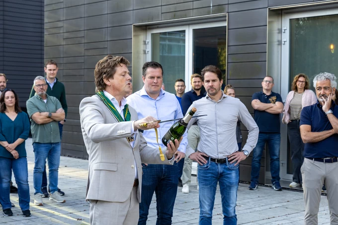 #Sb In het zonnetje gezet