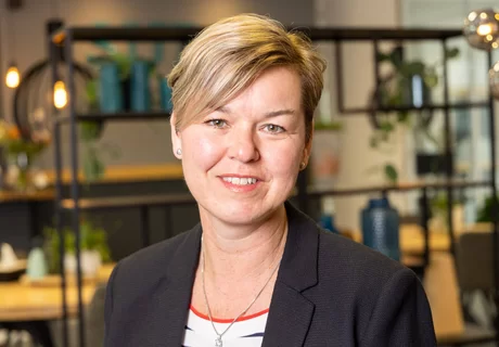 Ria Kout <br>Schadebehandelaar