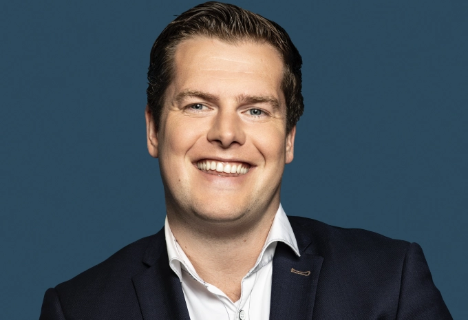 #40 Persbericht: SUREbusiness breidt directie uit met Carl Kézér