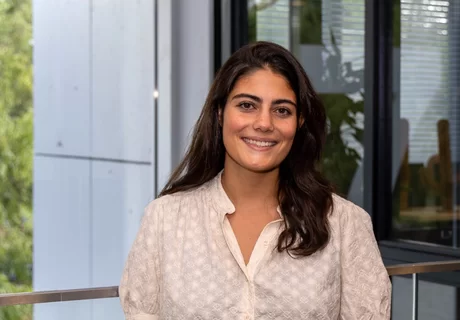 Serra Türkmen <br> Marketing & Communicatie